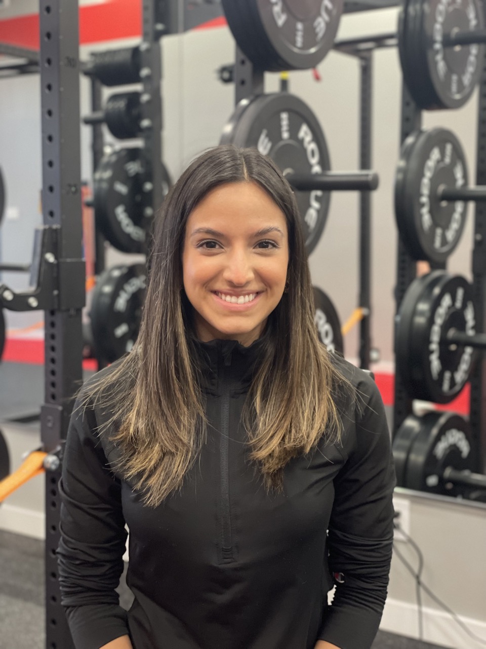 Mariangela Pereira, kinesiologist and personal trainer at Studio Fit U, expert in functional fitness and rehabilitation, Montreal.